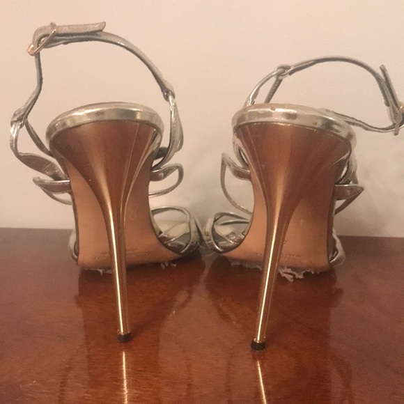 Oscar de la renta heels size 41 metallic silver - Picture 4 of 10